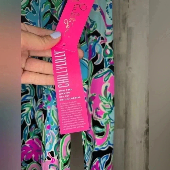 NWT Lilly Pulitzer LilShield UPF 50+ Dress in Let’s Get‎ Wild Print Size XXS - Picture 7 of 12